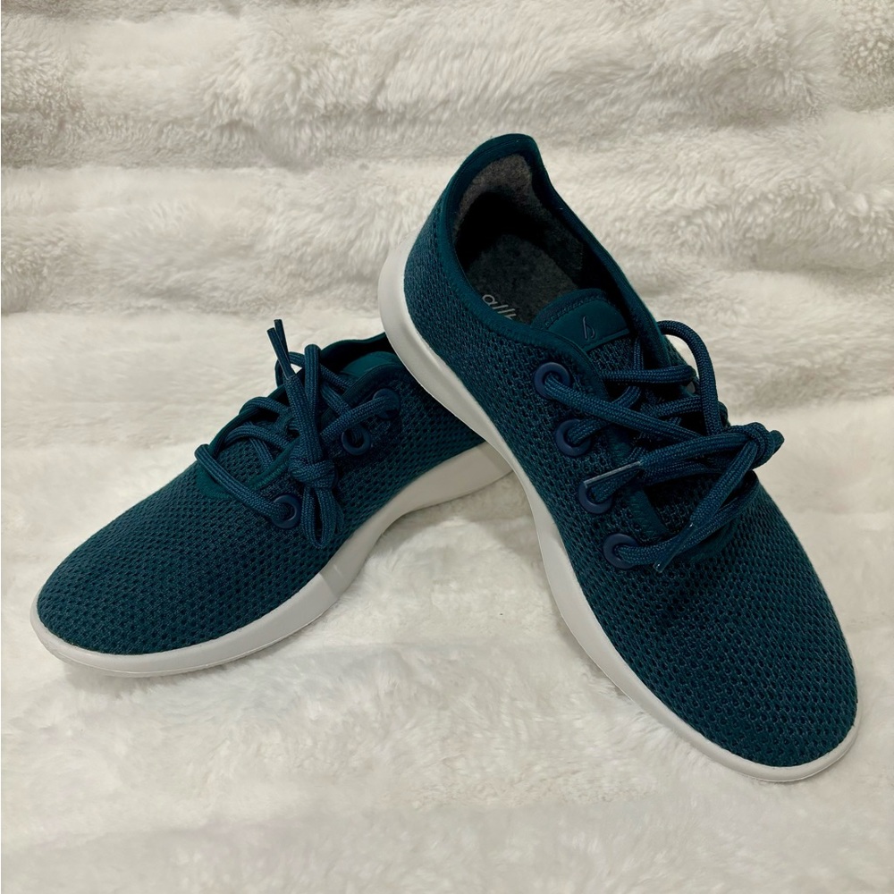 All Birds Women’s Tree Runner tennis shoe